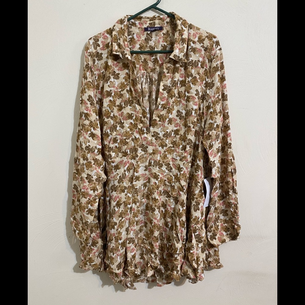 NWT Roamans flowy tunic